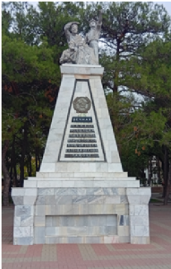 Памятник в Геленджике